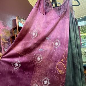 Purple and Gray Sleeveless Dress with Unique Print